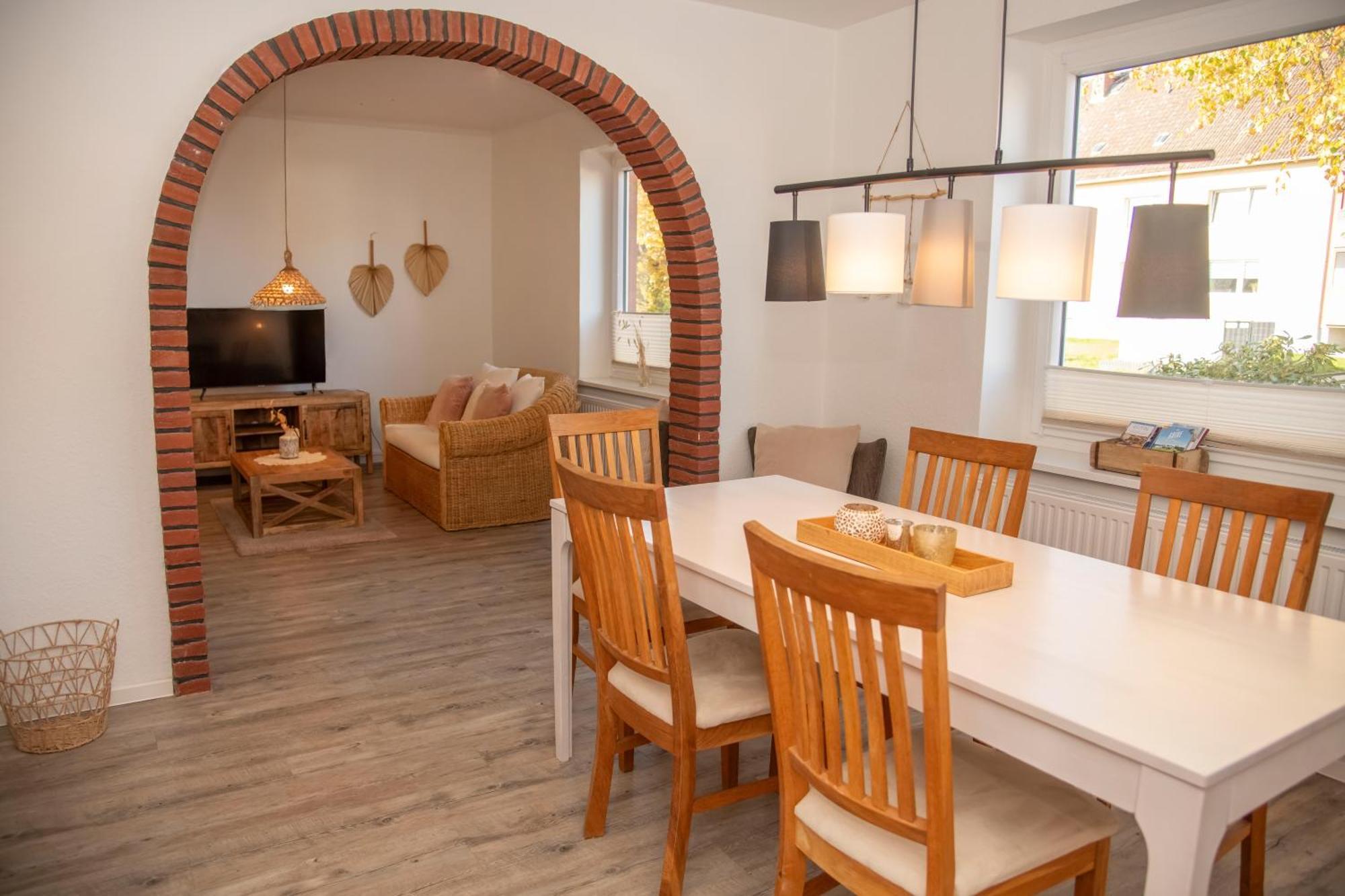 Grosses Ferienhaus Mit 4 Schlafzimmern Eutin Dış mekan fotoğraf